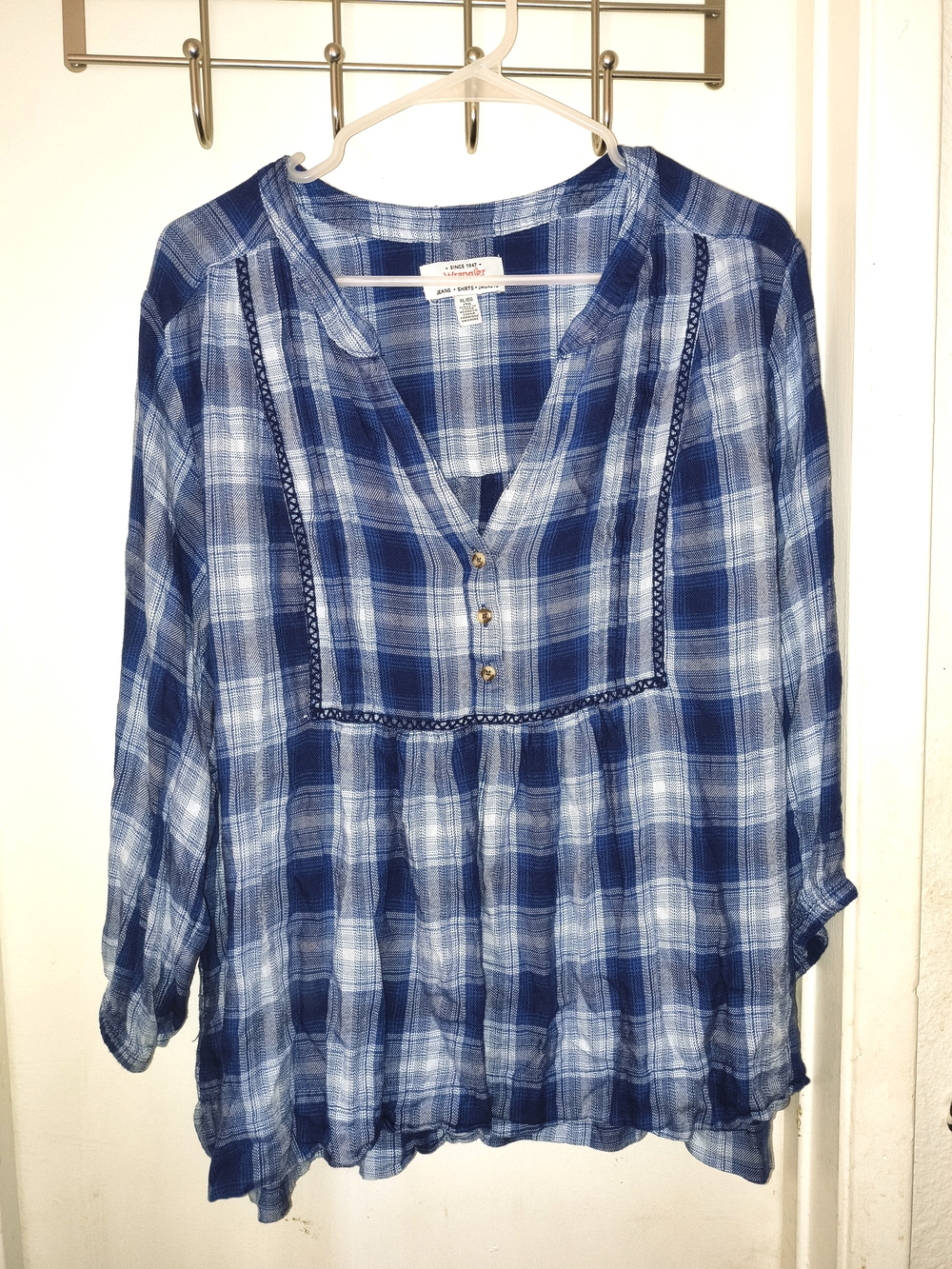Wrangler Blue Plaid V-Neck Button Front Women's Top